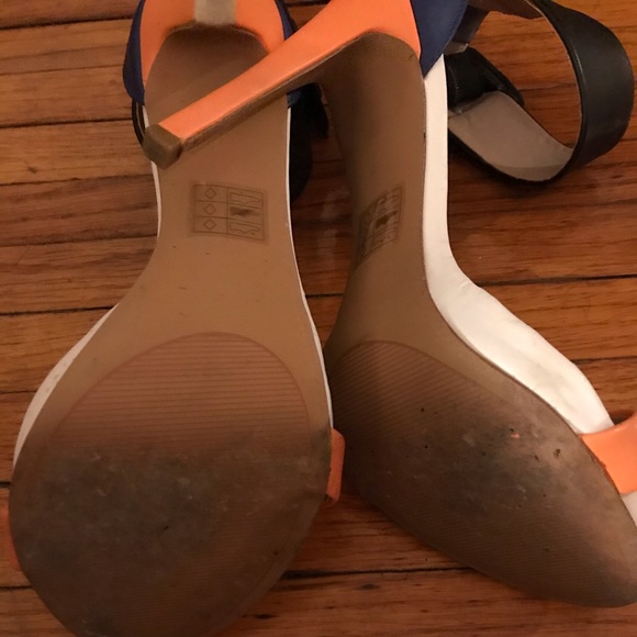 BEBE open toe stiletto - Picture 6 of 7